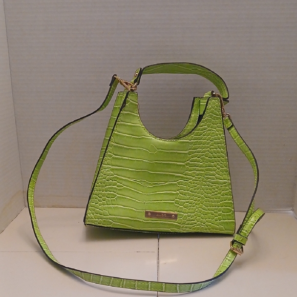 Handbags - Green Crocodile-Embossed Women's Crossbody Bag 8" X 9"